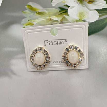 Fashion Women's French Glass Cat Eye Dangle Earrings