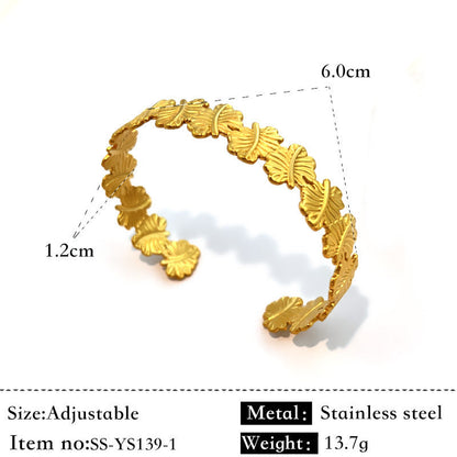 Durable Flower Design Titanium Steel 18K Plated Open Bracelet