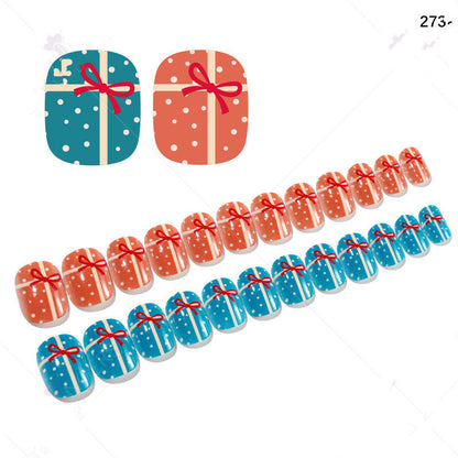 Cute Christmas Fake Nails