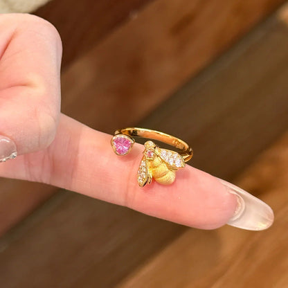 Women's Chic Rhinestone Heart & Bee Design Ring