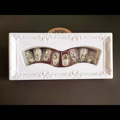 Luxury Fake Nails with Rhinestone Silver Drops